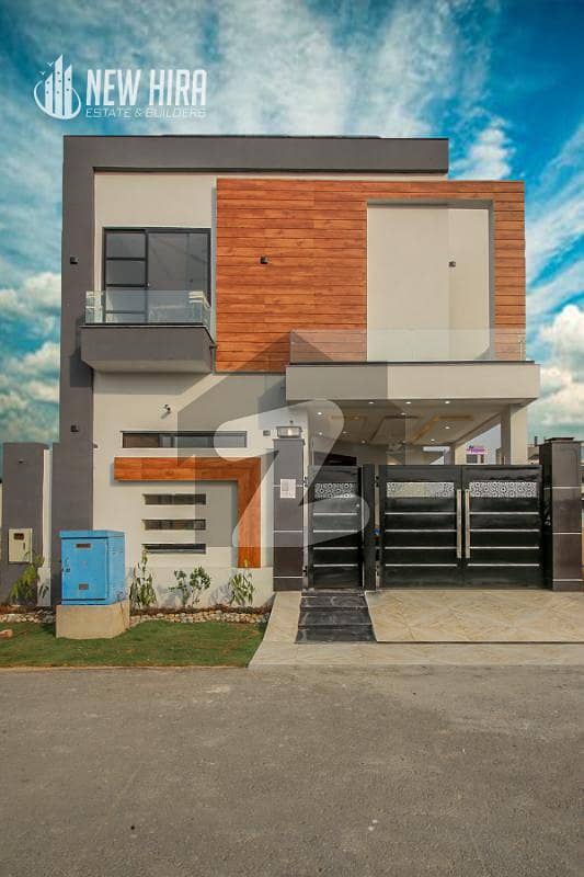 Luxury House 5 Marla Brand New For Sale Good Location Luxury House 5 Marla Brand New For Sale Good Location