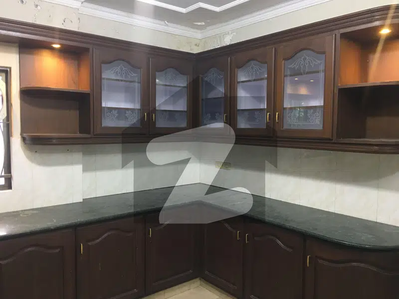 Upper Portion Of 1 Kanal Available For Rent In Model Town