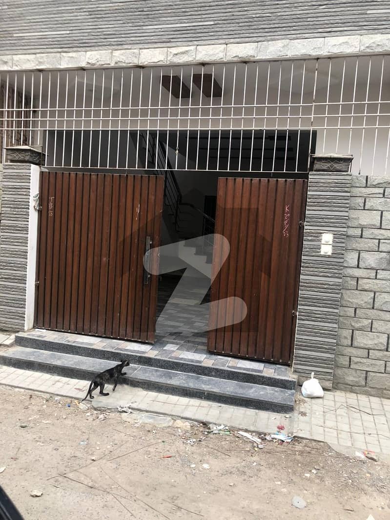 Prime Location In GulshaneIqbal Block 6 House For sale Sized 120