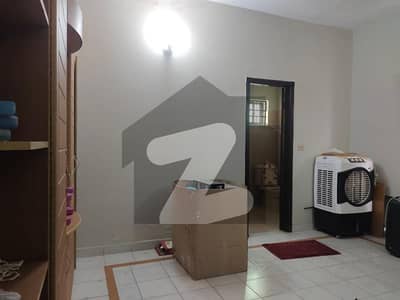10 Marla Beautiful Lower Portion Available For Rent At Reasonable Price In Dha Phase 8 Air Avenue | Q Block