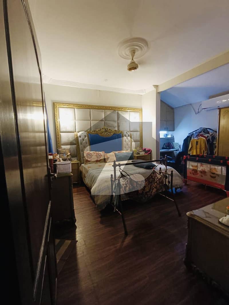5 bed lounge 300 yard ground portion 5 bed lounge 300 yard ground portion