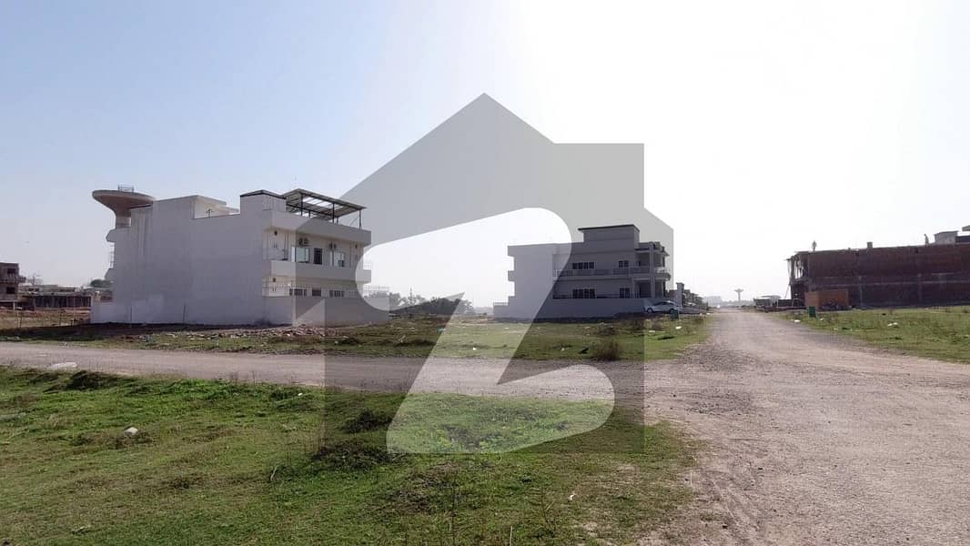 5400 Square Feet Residential Plot In PECHS Block B For sale PECHS