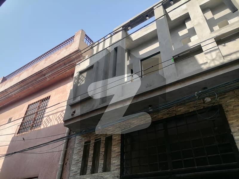 3 Marla House For sale In Samanabad
