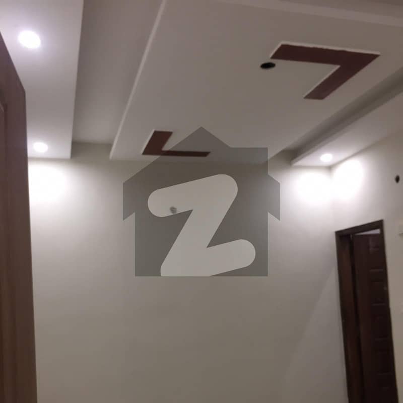 ناظم آباد 2 ناظم آباد,کراچی میں 3 کمروں کا 5 مرلہ بالائی پورشن 41.0 ہزار میں کرایہ پر دستیاب ہے۔