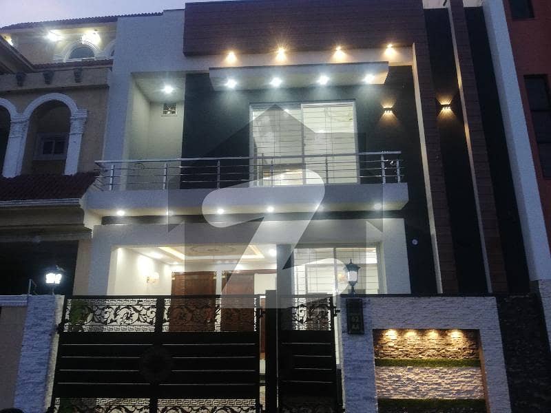 5 Marla Brand New House Available For Sale In AA Block