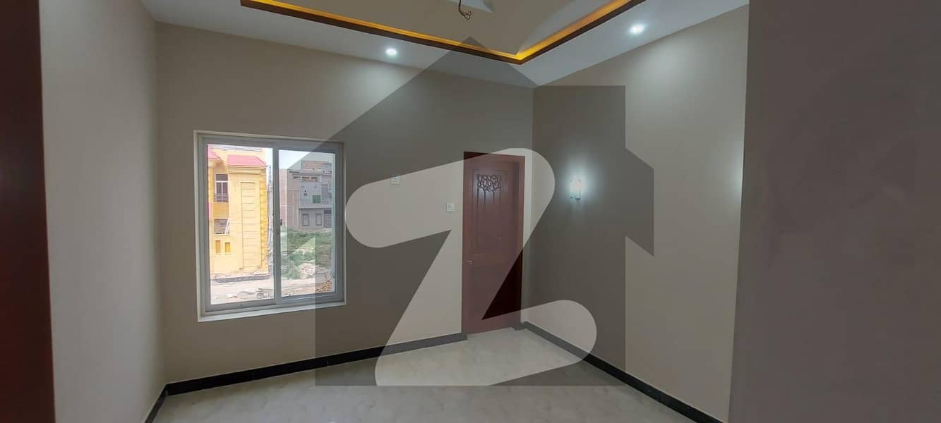 سفیان گارڈن ورسک روڈ,پشاور میں 7 کمروں کا 5 مرلہ مکان 1.6 کروڑ میں برائے فروخت۔