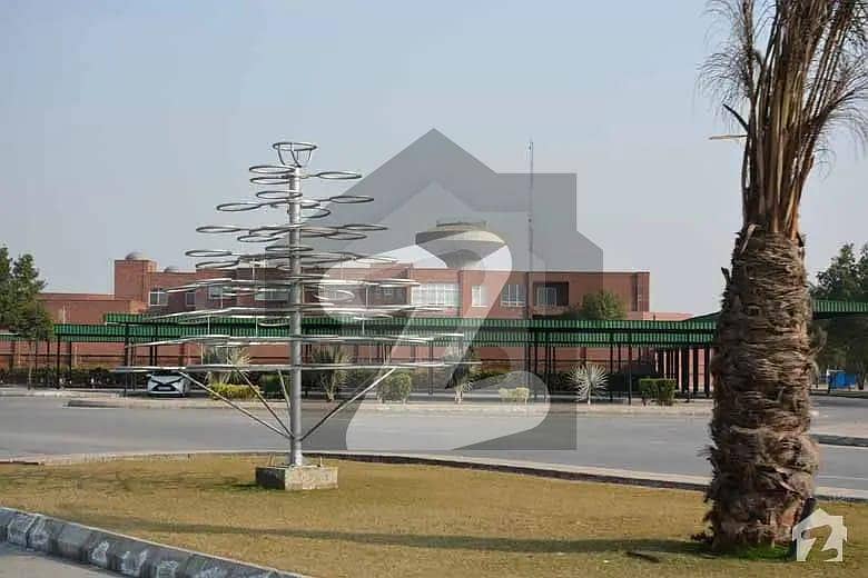 Facing park Possession utailty paid plot for sale in G5 block at ideal location with very affordable price Facing park Possession utailty paid plot for sale in G5 block at ideal location with very affordable price