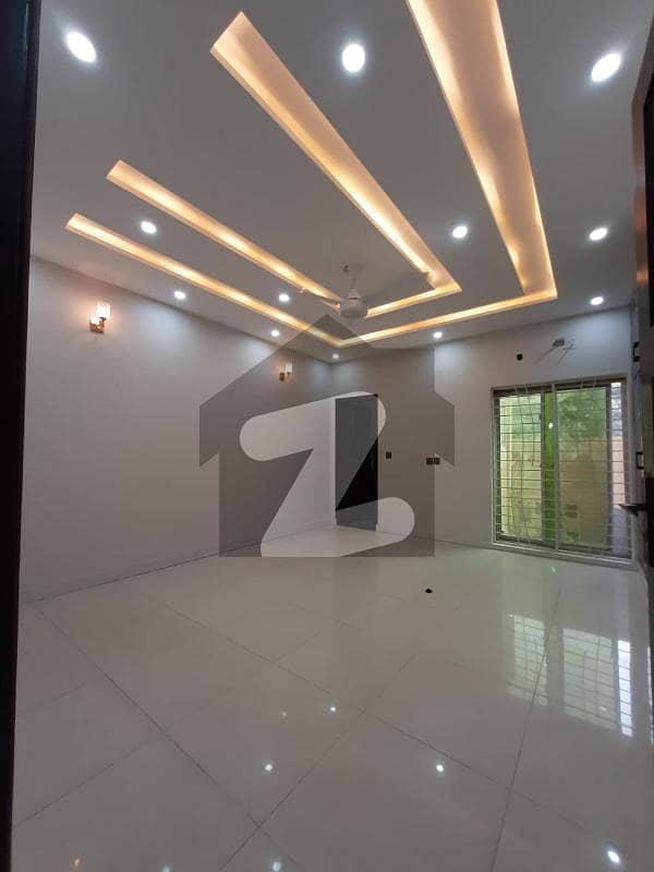10 Marla Most Extraordinary Modern Design House On 100 Foot Road For Rent In Sector C Hussain Block Bahria Town Lahore