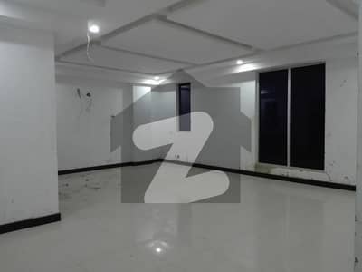 Shop In Bahria Town - Precinct 19 For rent