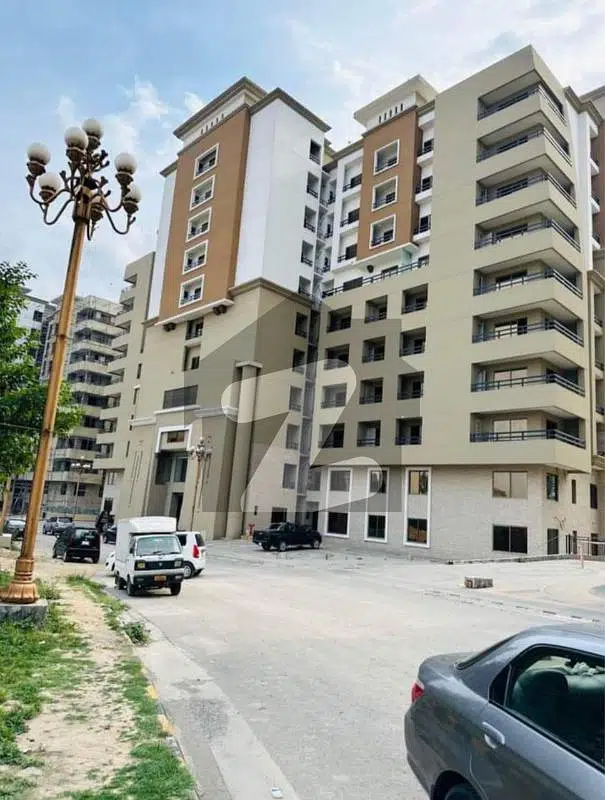 3 Bed Flat For Sale In Zarkon Heights