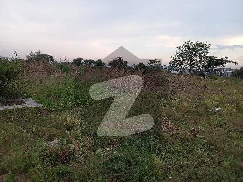 D-12 , 70 Feet Road 40x80 Plot for Sale ,Best Location