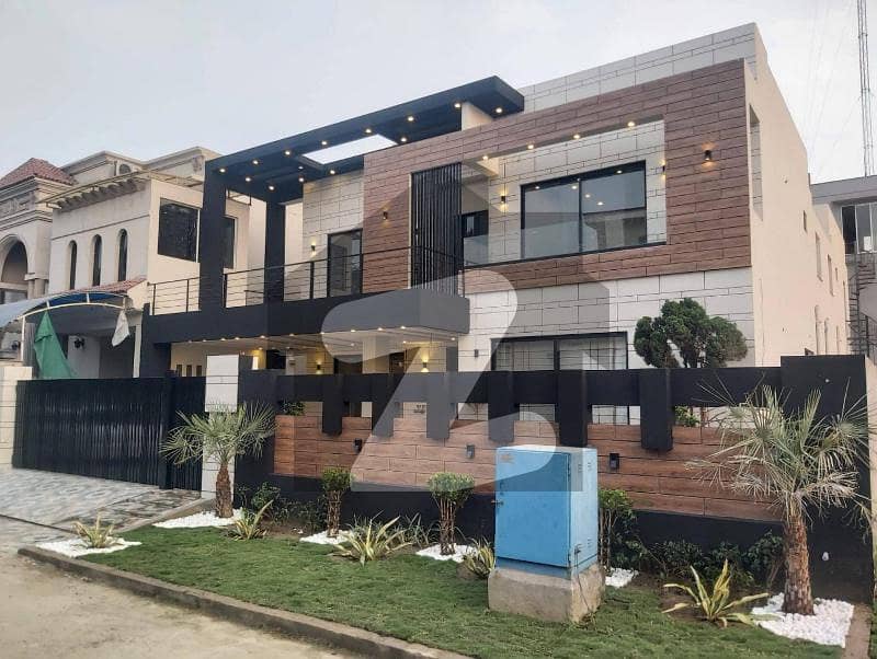 1 Kanal Luxury House For Sale in Citi Housing