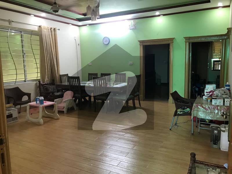 5 Marla House For rent In Hayatabad Phase 7