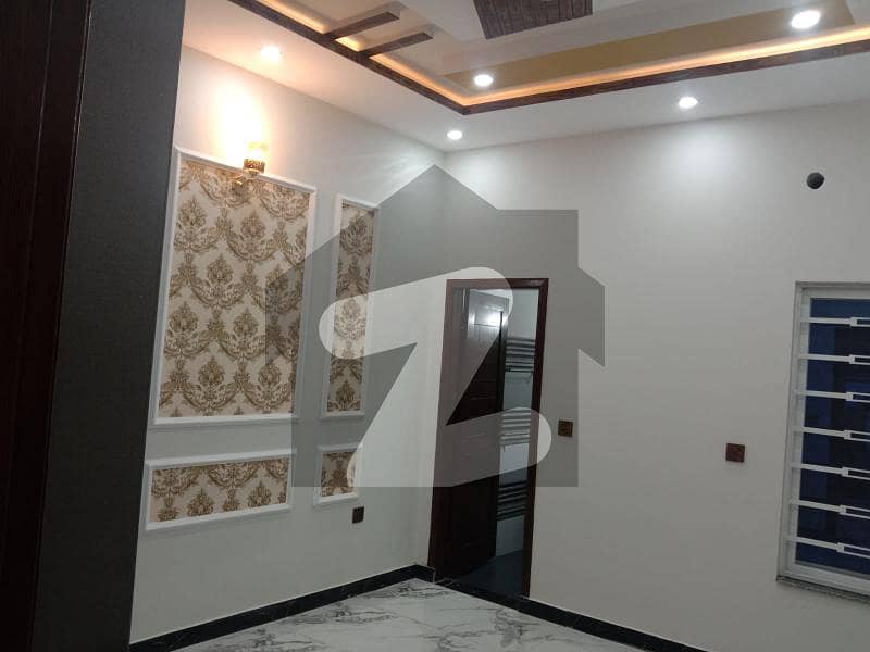 5 Marla Brand New Luxurious House For Sale In Mustafa Town