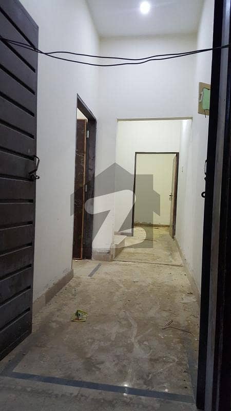 ڈیفینس ہومز سوسائٹی سیالکوٹ میں 4 کمروں کا 6 مرلہ مکان 55.0 ہزار میں کرایہ پر دستیاب ہے۔