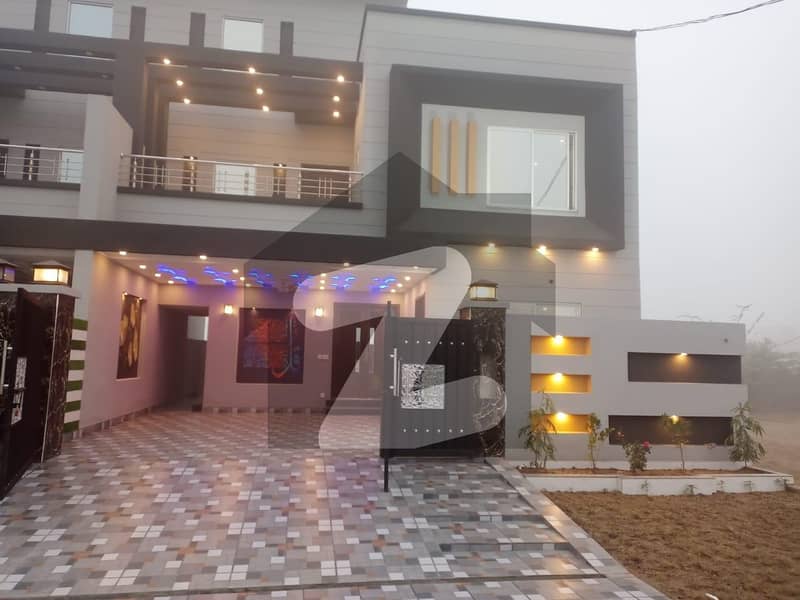 10 Marla House For sale Is Available In Nasheman-e-Iqbal Phase 2 - Block B