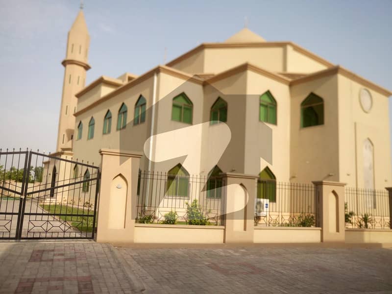 Paragon City Imperial 2 Ideal Location 5 Marla Plot For Sale Paragon