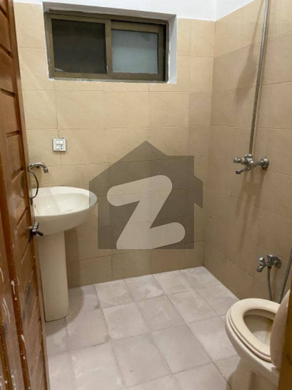 30*60 2 Unit Live able House Available 30*60 2 Unit Live able House Available