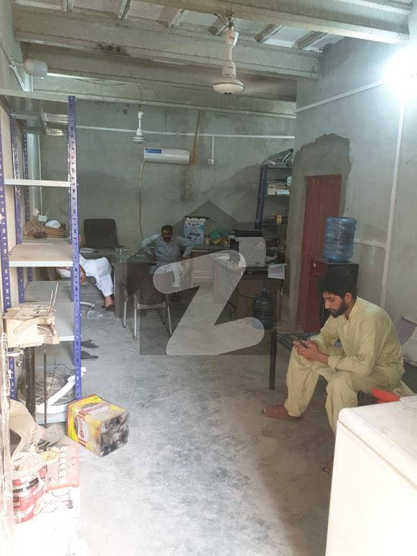 پیکو روڈ لاہور میں 1 کمرے کا 1 کنال دفتر 1 لاکھ میں کرایہ پر دستیاب ہے۔
