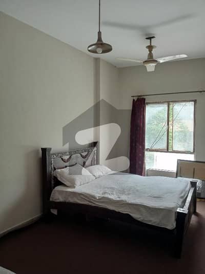 G-9-1 beautiful furnished room for rent