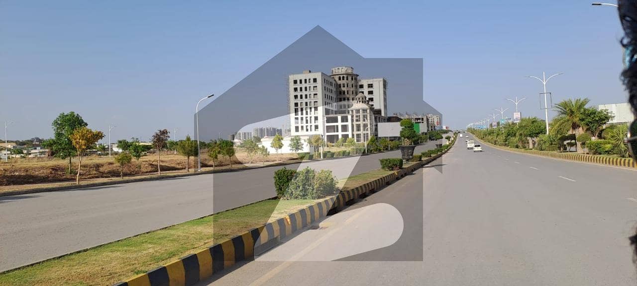 Ideal Office For sale In Gulberg Marina