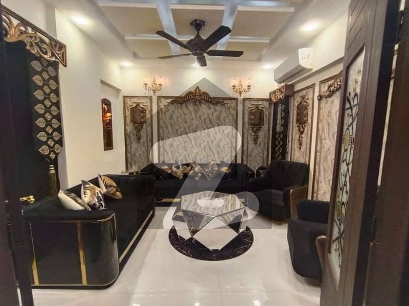 سولجر بازار جمشید ٹاؤن,کراچی میں 2 کمروں کا 6 مرلہ فلیٹ 2.2 کروڑ میں برائے فروخت۔