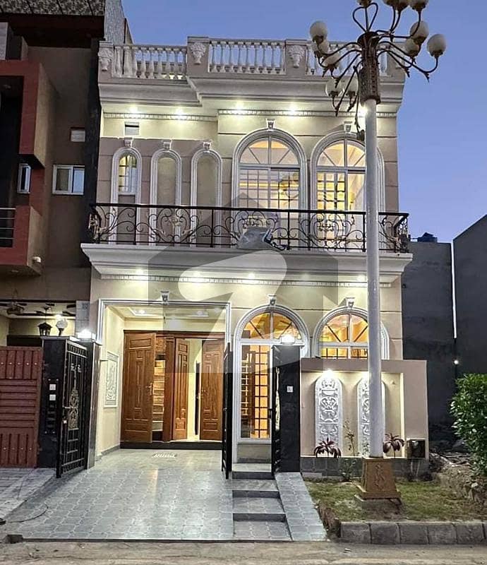 3 MARLA BRAND NEW HOUSE FOR SALE MAIN 80 FEET ROAD IN AL KABIR TOWN