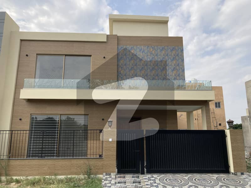 10 Marla Newly Built House for sale Bankers Avenue cooperative Bedian Road