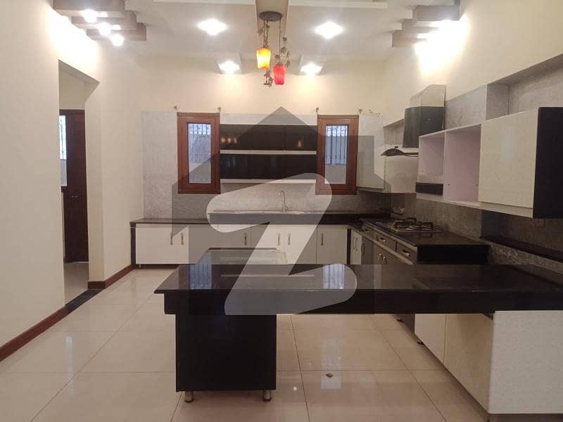 666 yard Bungalow FOR RENT AVAILABLE IN DHA PHASE 5