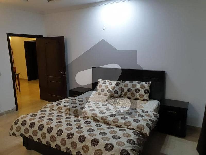 Fully Furnished 01 Bedroom Luxury Room Avaiable for Rent In DHA Phase 3
