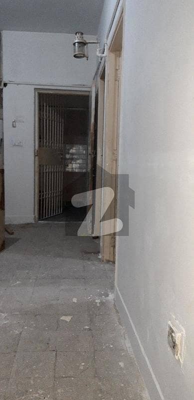 Centrally Located Flat Available In North Nazimabad - Block G For Rent