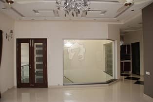 Syed Brother Offer 32 Marla Used House For Sale In Cantt Bridge Colony