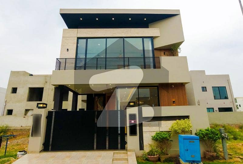 5 Marla House Is Available For Sale In DHA 9 Town Block C Lahore