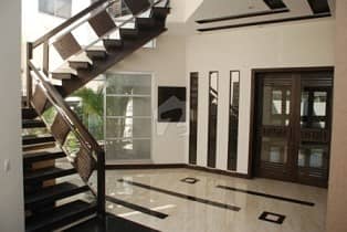 32 Marla House Askari Villas Shami Road Main Cantt For Sale Ideal Location