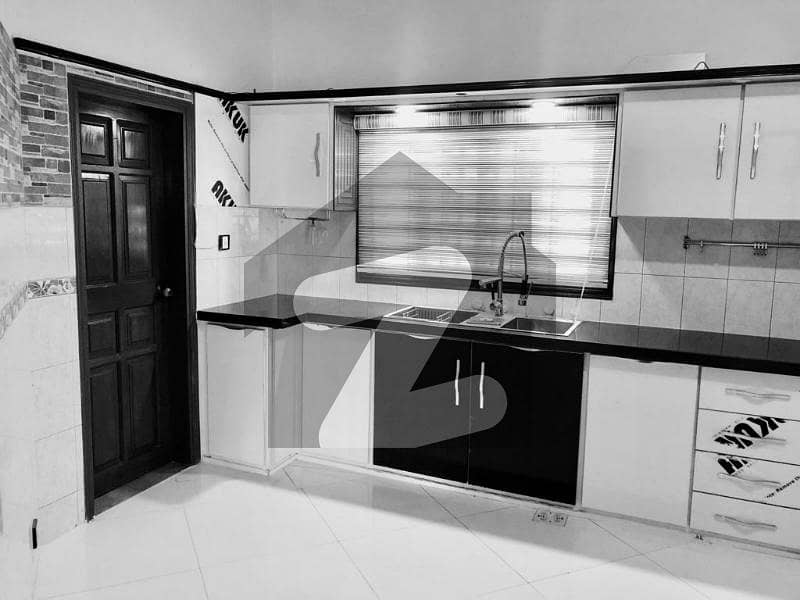 500 Yards Portion For Rent Main Khy Ittehad Phase Vii DHA Phase 7, DHA Defence, Karachi