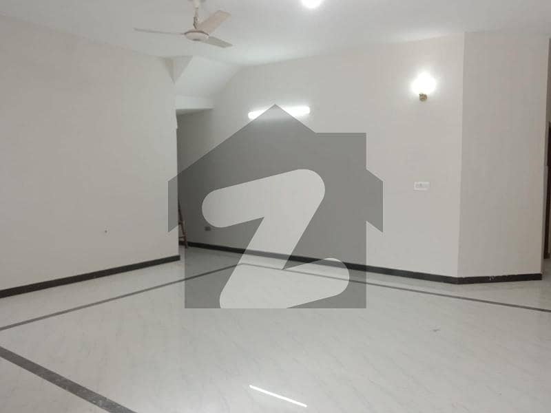 40x80 Renovate House Available For Rent In I-8 40x80 Renovate House Available For Rent In I-8