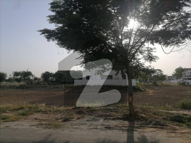 E Block 2 Marla Corner 150 Ft Rd, Commercial Plot No. 01 Is Available For Sale