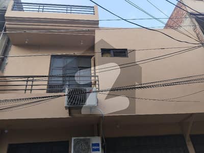 ٹاؤن شپ ۔ سیکٹر اے2 ٹاؤن شپ لاہور میں 6 کمروں کا 5 مرلہ مکان 1.35 کروڑ میں برائے فروخت۔