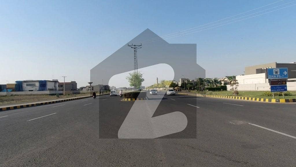 DHA Lahore Phase 7 R block near plot no 483 Price 405 lac no Dp no pole With Mee