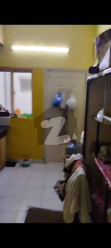 نشیمنِ اقبال فیز 1 نشیمنِ اقبال لاہور میں 8 کمروں کا 1 کنال مکان 4.5 کروڑ میں برائے فروخت۔