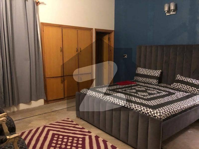 House for sale at kaneez fatima society 200 Sqyrd Double story Gulshan