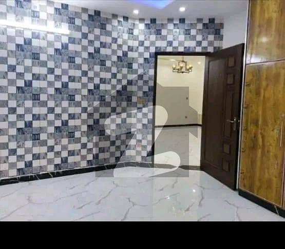 10 MARLA USE HOUSE AVAILABLE FOR SALE IN WAPDA TOWN 10 MARLA USE HOUSE AVAILABLE FOR SALE IN WAPDA TOWN