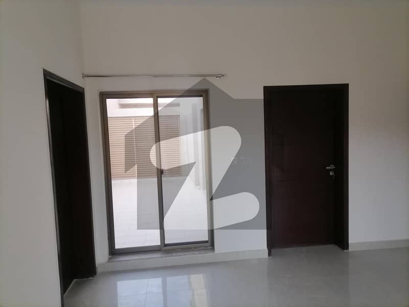Single Storey 5 Marla House Available In Shalimar Colony For rent