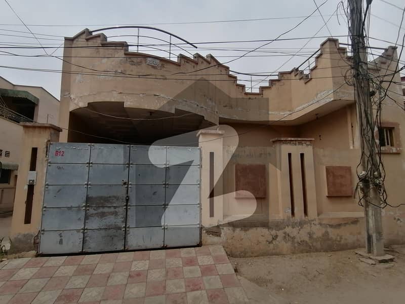 Prime Location House In Khan Village Sized 7 Marla Is Available Prime Location House In Khan Village Sized 7 Marla Is Available