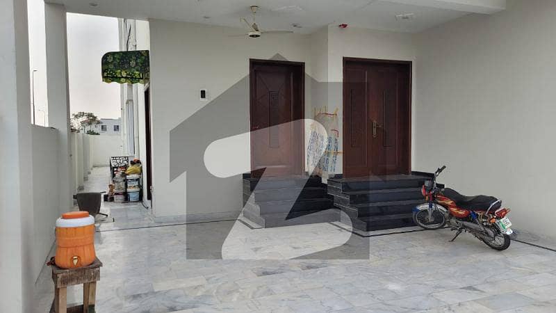 1 Kanal Brand New Bungalow with Basement For Rent