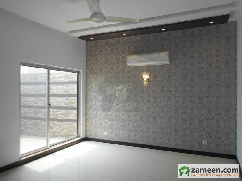 12 Marla beautiful house for sale in cantt bridge colony