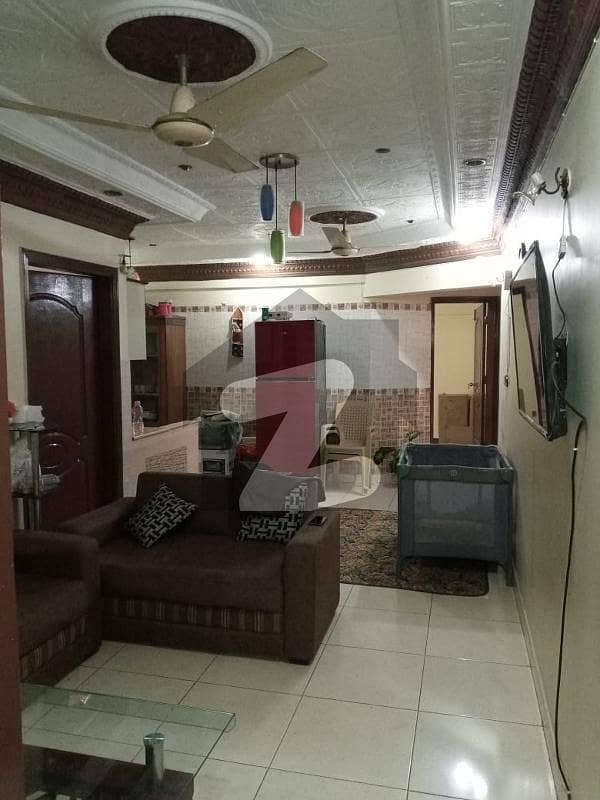 2 bed 2nd floor with lift for sale