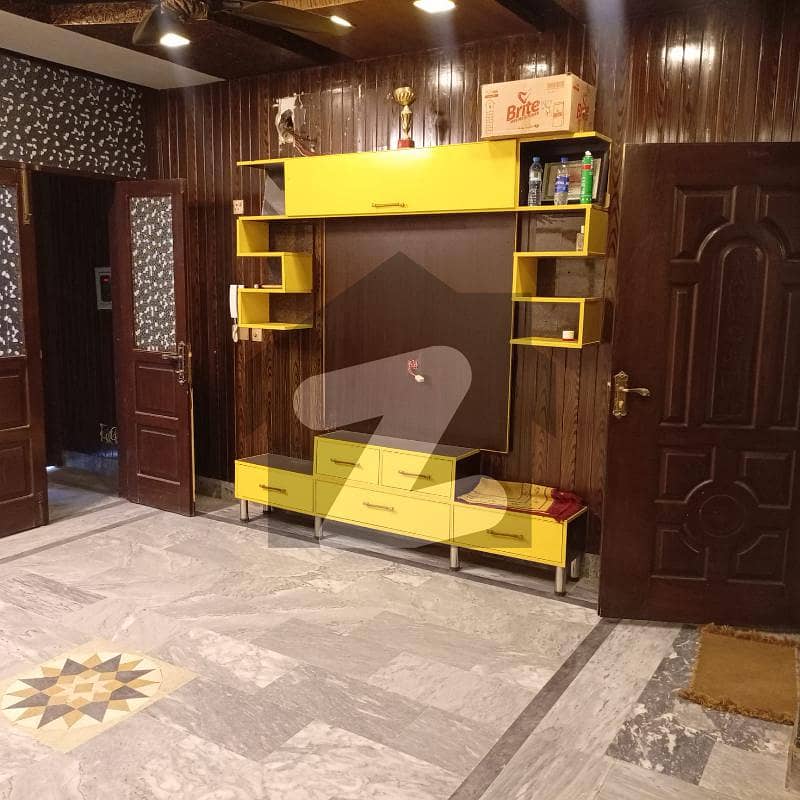 Reasonable 7 Marla Upper Portion With Gas Available For Rent In Venus Housing Scheme, Lahore.