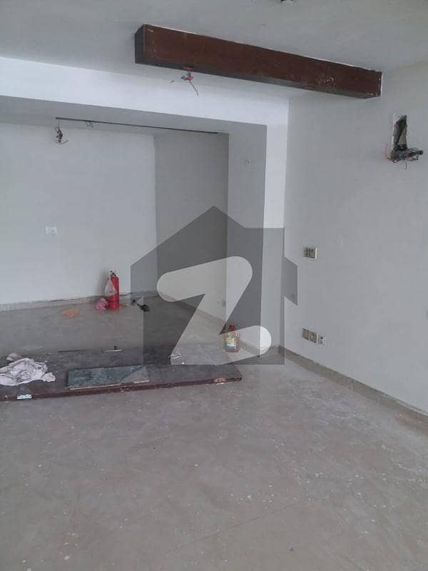 Prime Location 8 Marla Basement Office For Rent In Dha Phase 4