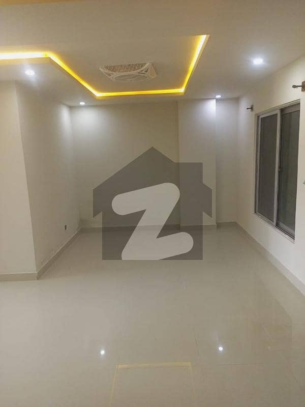 Bahria Town Phase 7 FLAT FOR SALE Bahria Town Phase 7, Bahria Town